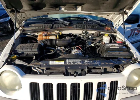 2004 Jeep Liberty Sport z USA, uszkodzony, nr VIN 1J4GL48K44W154338